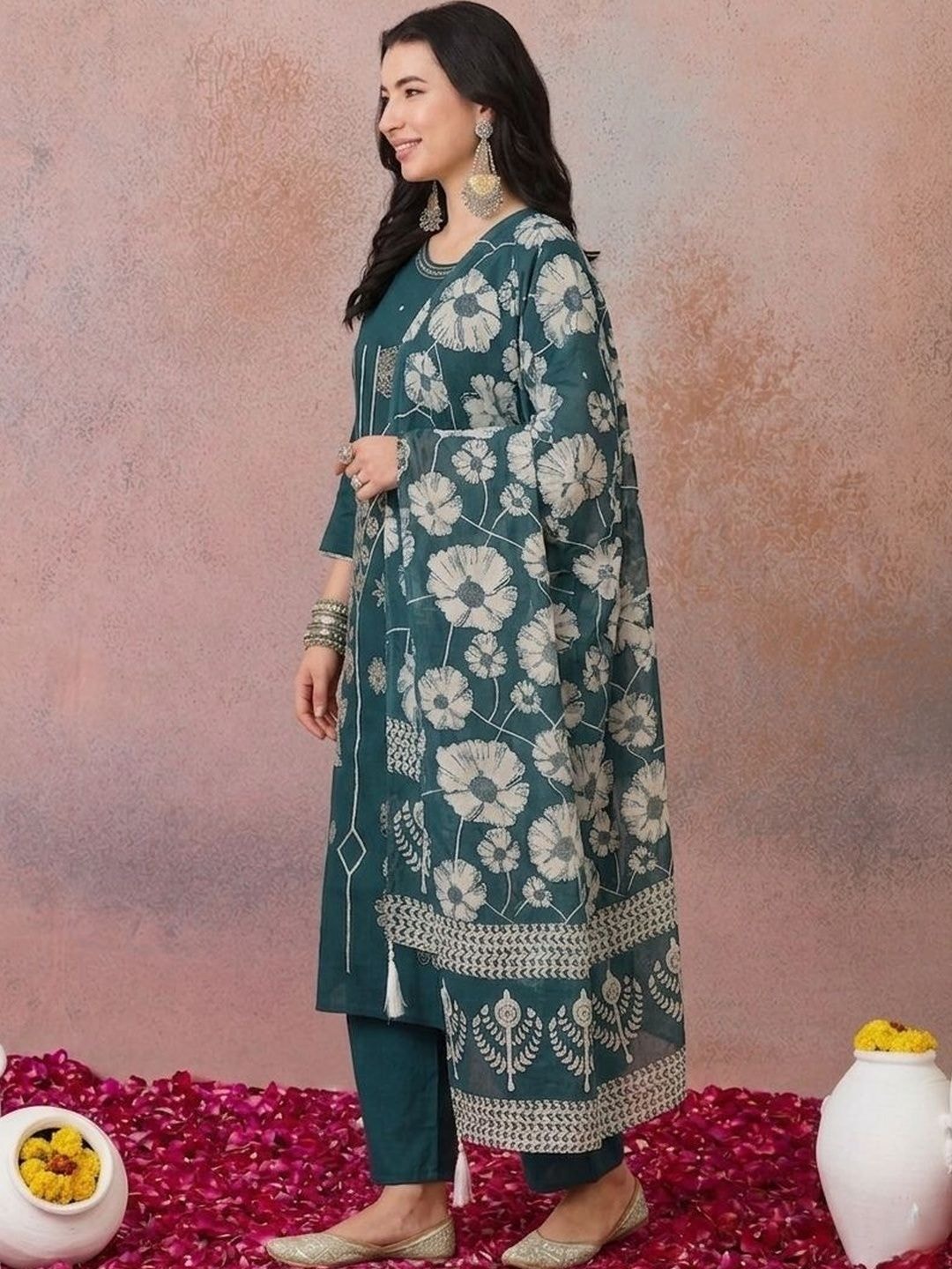KALINI Women Ethnic Motifs Embroidered Regular Thread Work Pure Cotton Kurta with Trousers & With Dupatta