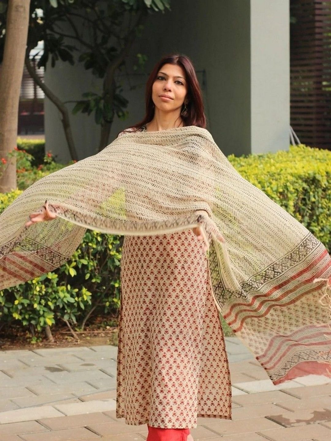 Lookmark Women Ethnic Motifs Printed Regular Kurta with Trousers & With Dupatta