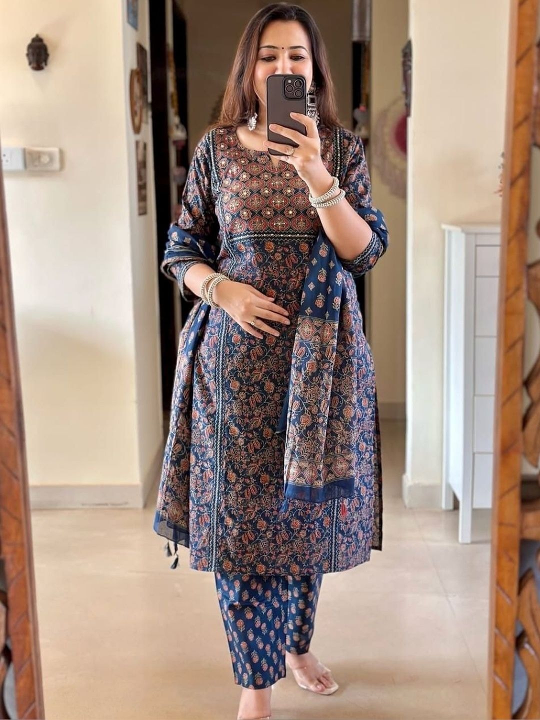 SRF JAIPUR Women Ethnic Motifs Printed Regular Mirror Work Pure Cotton Kurta with Trousers & With Dupatta