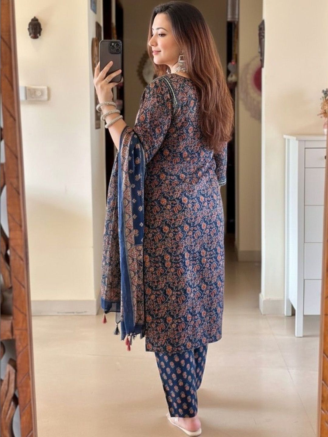 SRF JAIPUR Women Ethnic Motifs Printed Regular Mirror Work Pure Cotton Kurta with Trousers & With Dupatta