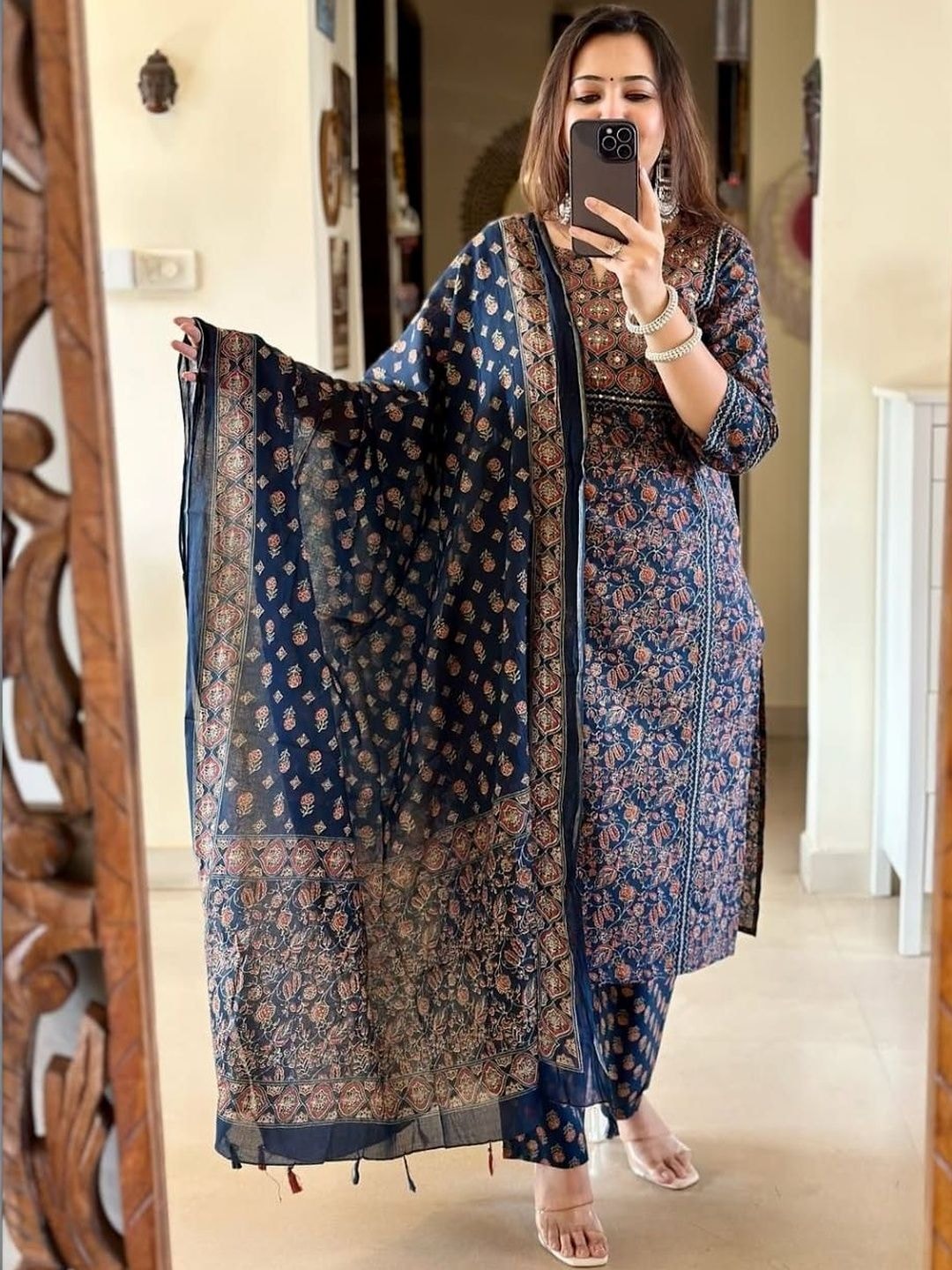 SRF JAIPUR Women Ethnic Motifs Printed Regular Mirror Work Pure Cotton Kurta with Trousers & With Dupatta
